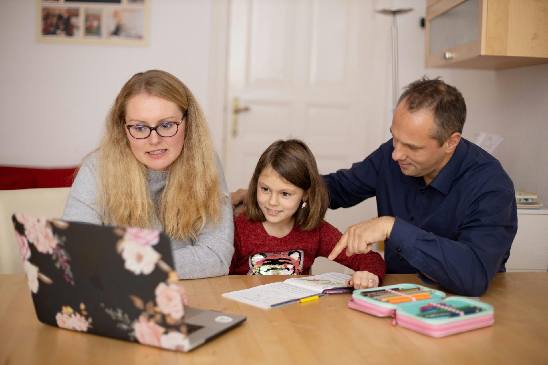 Vorschaubild Eltern in die Medienarbeit der Kita einbinden – #momuc_kita